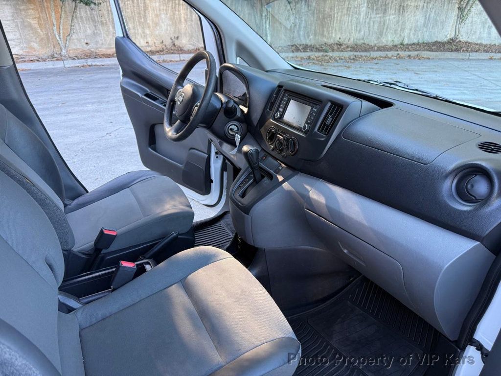 2017 Nissan NV200 Compact Cargo SV 2.0L CVT - 22940486 - 12