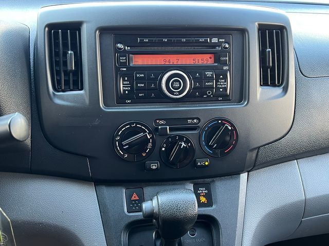 2017 Nissan NV200 Compact Cargo SV 2.0L CVT - 23014623 - 22