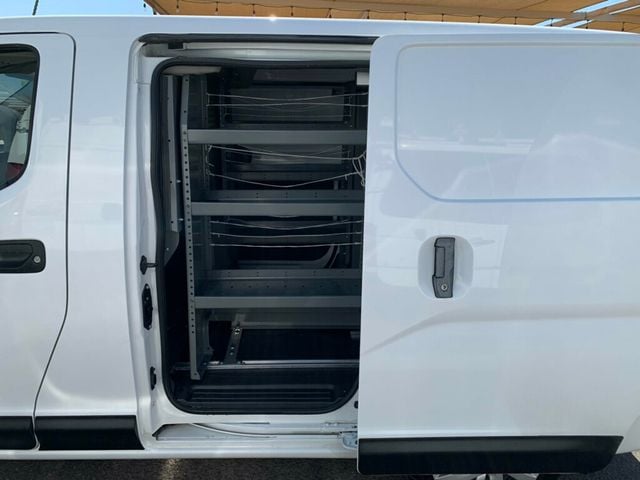 2017 Nissan NV200 Compact Cargo SV 2.0L CVT 1-Owner - 23046295 - 5