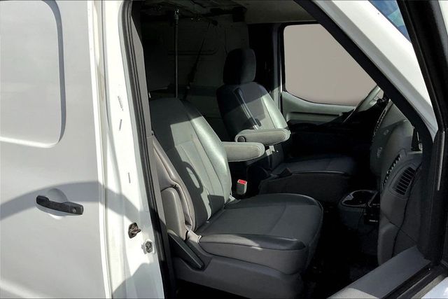2017 Nissan NV Cargo 1500 S - 22940242 - 13