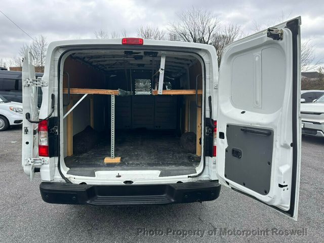 2017 Nissan NV Cargo NV2500 HD Standard Roof V6 SV - 22974926 - 17