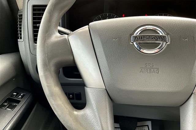 2017 Nissan NV Cargo S - 22940242 - 18