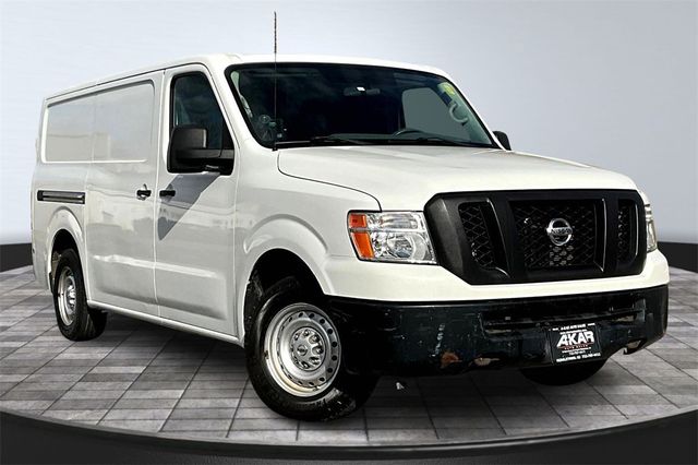 2017 Nissan NV Cargo S - 22940242 - 2