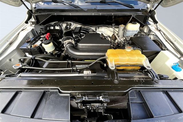 2017 Nissan NV Cargo S - 22940242 - 29