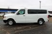 2017 Nissan NV Passenger 3500 HD S V6 - 22953615 - 2