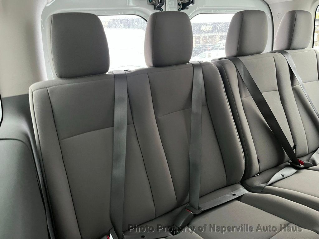 2017 NISSAN NV - Image 15