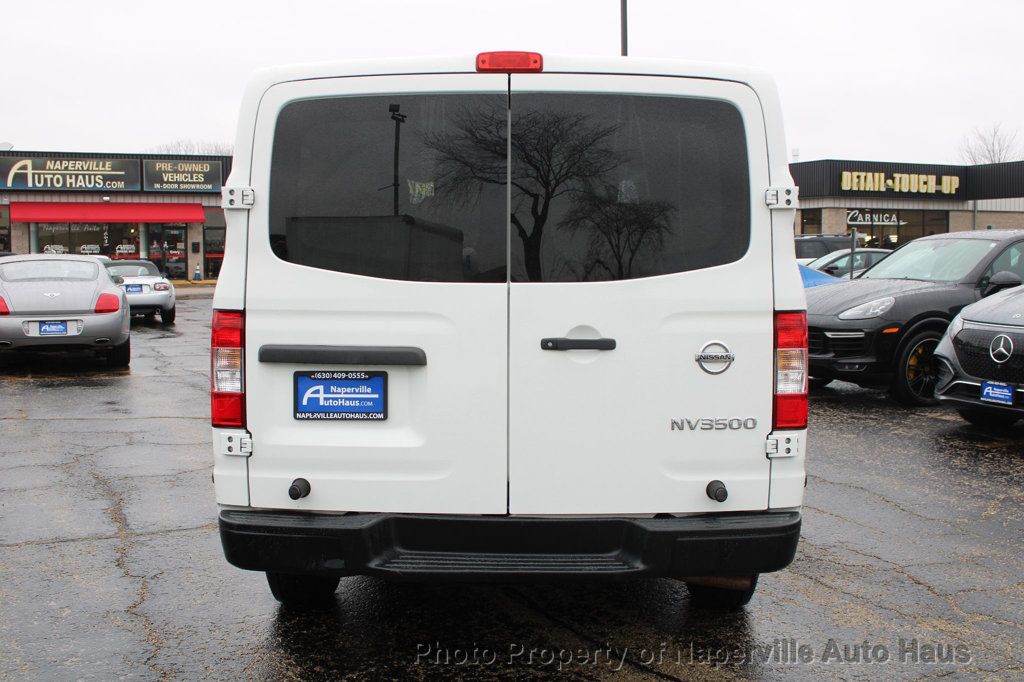 2017 NISSAN NV - Image 32