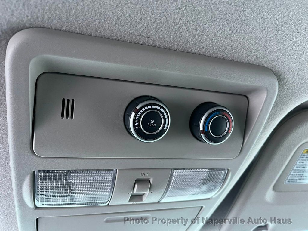 2017 NISSAN NV - Image 8