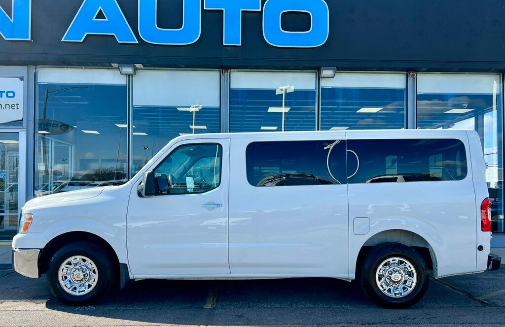 2017 Nissan NV Passenger V8 SL - 23000499 - 1