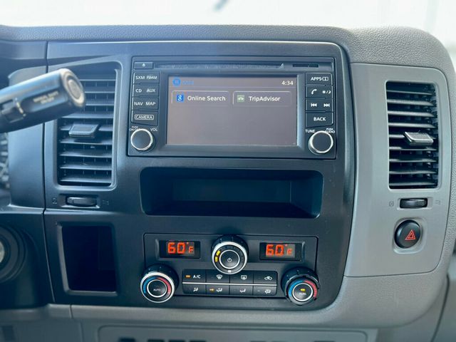 2017 Nissan NV Passenger V8 SL - 23000499 - 27