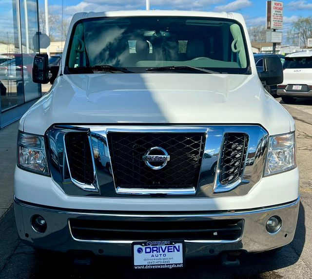 2017 Nissan NV Passenger V8 SL - 23000499 - 37
