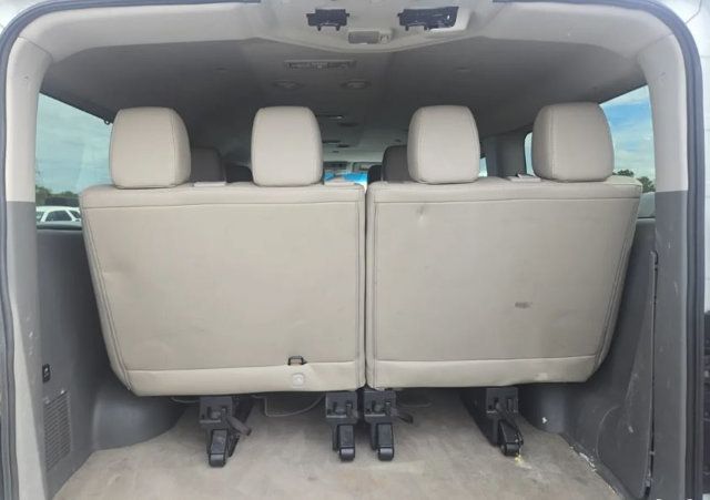 2017 Nissan NV Passenger V8 SL - 23089015 - 4