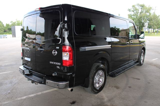 2017 Nissan NV Passenger V8 SL - 23065193 - 5