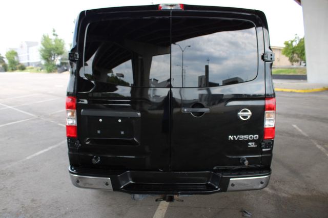 2017 Nissan NV Passenger V8 SL - 23065193 - 6