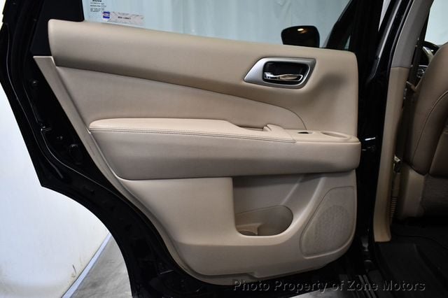 2017 Nissan Pathfinder 4x4 Platinum - 23072144 - 22