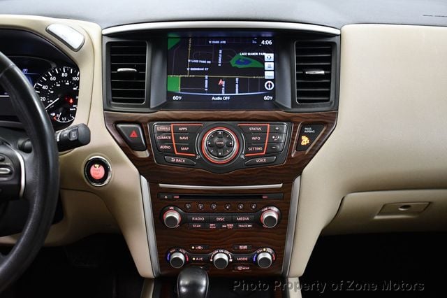 2017 Nissan Pathfinder 4x4 Platinum - 23072144 - 25