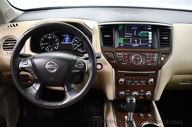 2017 Nissan Pathfinder 4x4 Platinum - 23072144 - 27