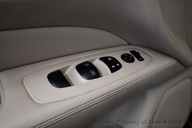 2017 Nissan Pathfinder 4x4 Platinum - 23072144 - 30