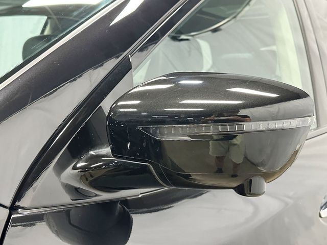 2017 Nissan Pathfinder 4x4 Platinum - 23062384 - 15
