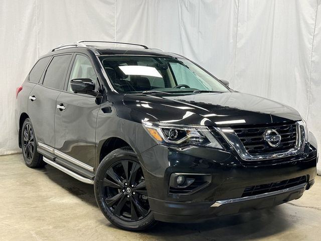 2017 Nissan Pathfinder 4x4 Platinum - 23062384 - 1