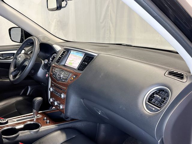 2017 Nissan Pathfinder 4x4 Platinum - 23062384 - 24