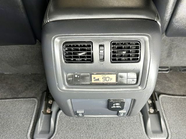 2017 Nissan Pathfinder 4x4 Platinum - 23062384 - 42