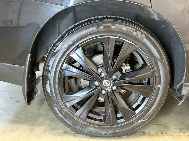 2017 Nissan Pathfinder 4x4 Platinum - 23062384 - 49