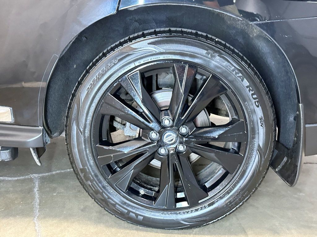 2017 Nissan Pathfinder 4x4 Platinum - 23062384 - 50
