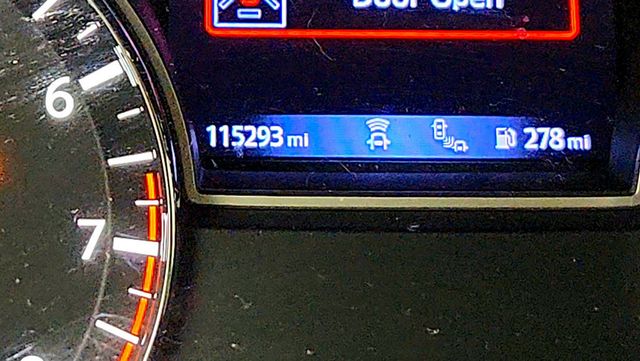 2017 Nissan Pathfinder 4x4 Platinum - 23082889 - 16