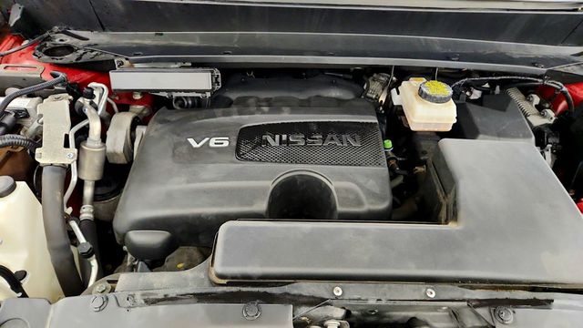 2017 Nissan Pathfinder 4x4 Platinum - 23082889 - 28
