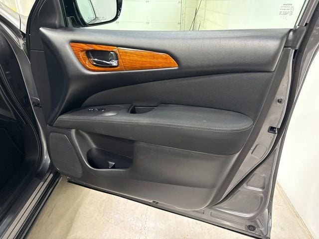 2017 Nissan Pathfinder 4x4 S - 23012023 - 40