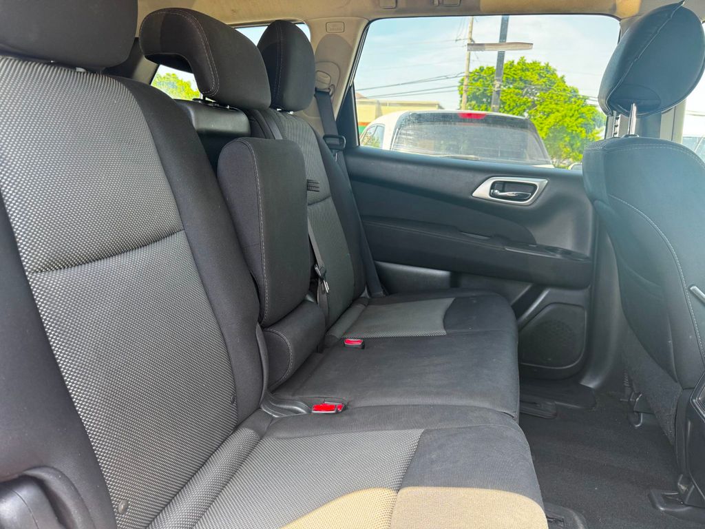 2017 Nissan Pathfinder 4x4 S - 23036023 - 18