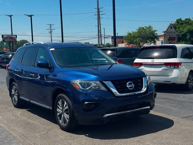 2017 Nissan Pathfinder 4x4 S - 23036023 - 2
