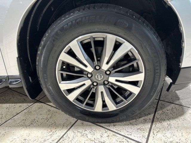 2017 Nissan Pathfinder 4x4 SL - 21535637 - 10