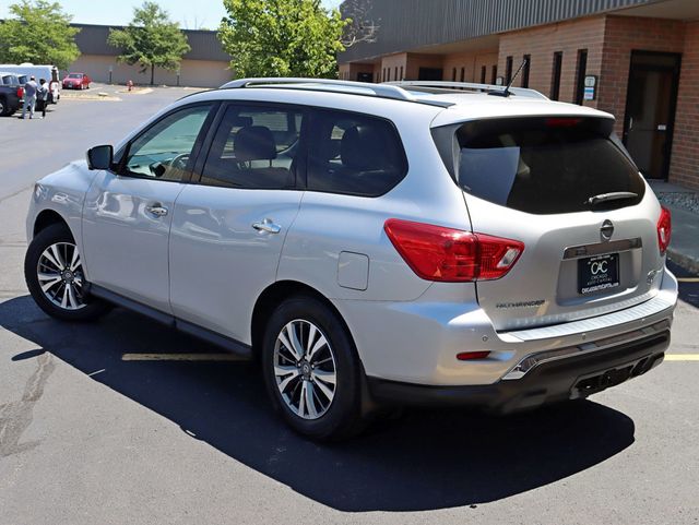 2017 Nissan Pathfinder 4x4 SL - 22476721 - 9