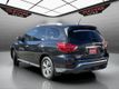 2017 Nissan Pathfinder 4x4 SL - 22940953 - 2