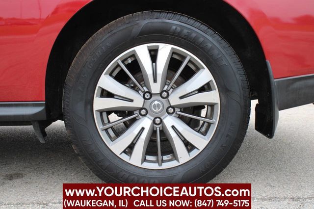 2017 Nissan Pathfinder 4x4 SV - 22871828 - 17