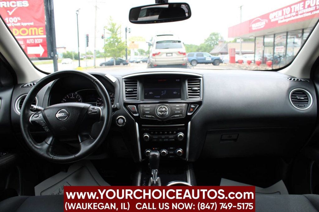 2017 Nissan Pathfinder 4x4 SV - 22871828 - 20