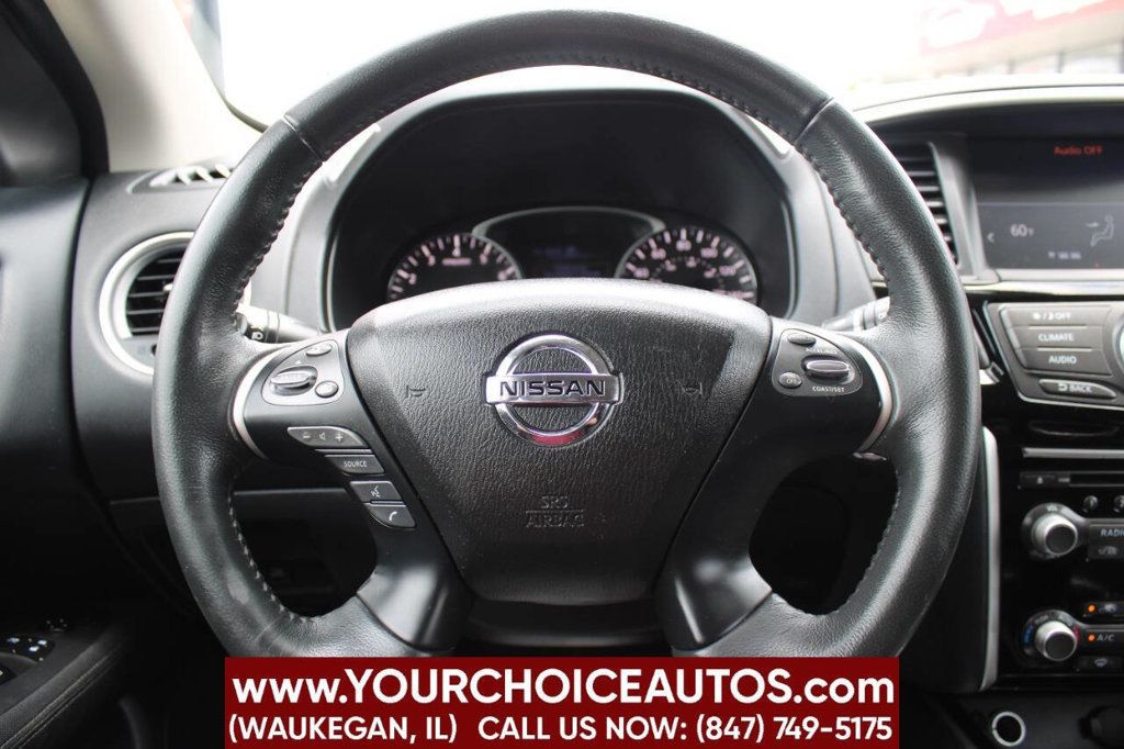 2017 Nissan Pathfinder 4x4 SV - 22871828 - 26