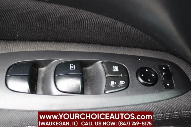 2017 Nissan Pathfinder 4x4 SV - 22871828 - 31