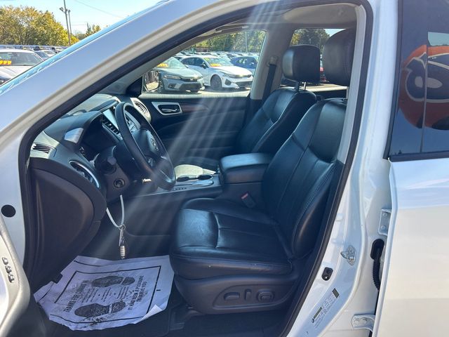 2017 Nissan Pathfinder FWD Platinum - 23099743 - 8