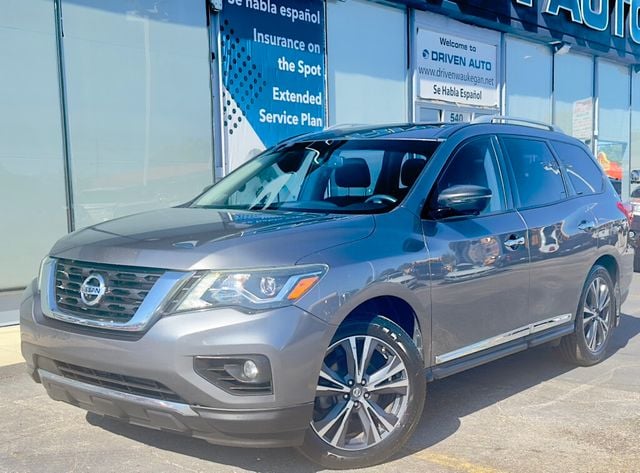 2017 Nissan Pathfinder FWD Platinum - 22611222 - 0