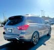 2017 Nissan Pathfinder FWD Platinum - 22611222 - 4