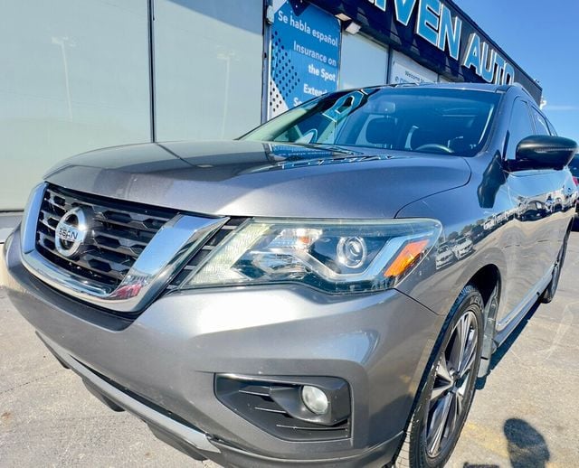 2017 Nissan Pathfinder FWD Platinum - 22611222 - 8