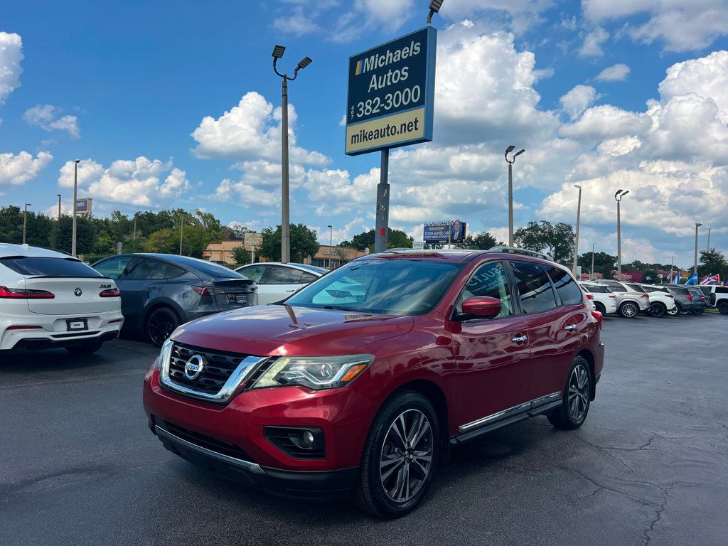 2017 Nissan Pathfinder FWD Platinum - 22589112 - 0