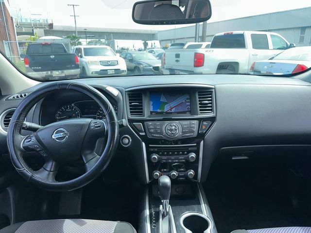 2017 Nissan Pathfinder FWD SV - 23015539 - 13