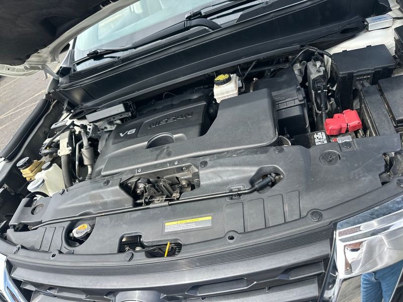 2017 Nissan Pathfinder FWD SV - 23015539 - 19