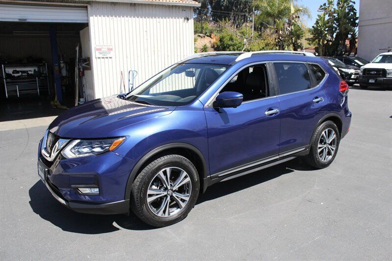 2017 Nissan Rogue  - 22454404 - 2