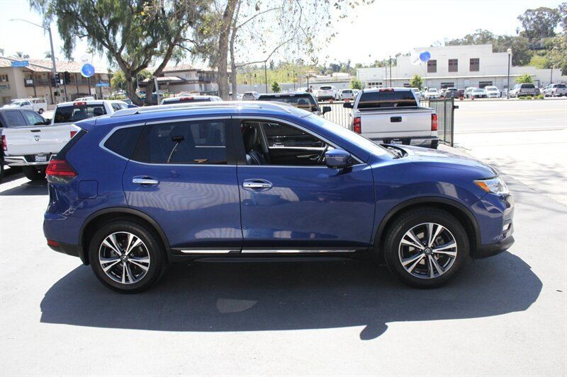 2017 Nissan Rogue  - 22454404 - 7