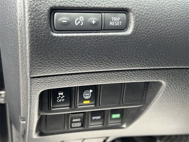 2017 Nissan Rogue 2017.5 AWD S - 22959462 - 19